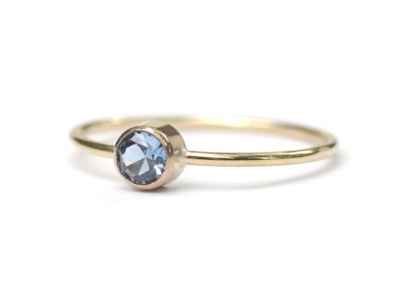 Minimal Stacking Ring

