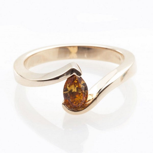 Cognac Diamond Pear