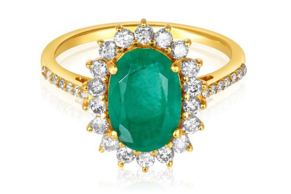 Oval Emerald Pave