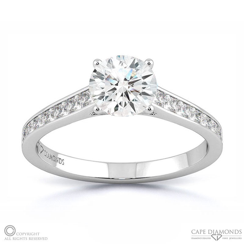 Round Lab Grown Diamond 4-Claw Engagement Ring White Gold With Channel-Set Princess Cut Diamonds